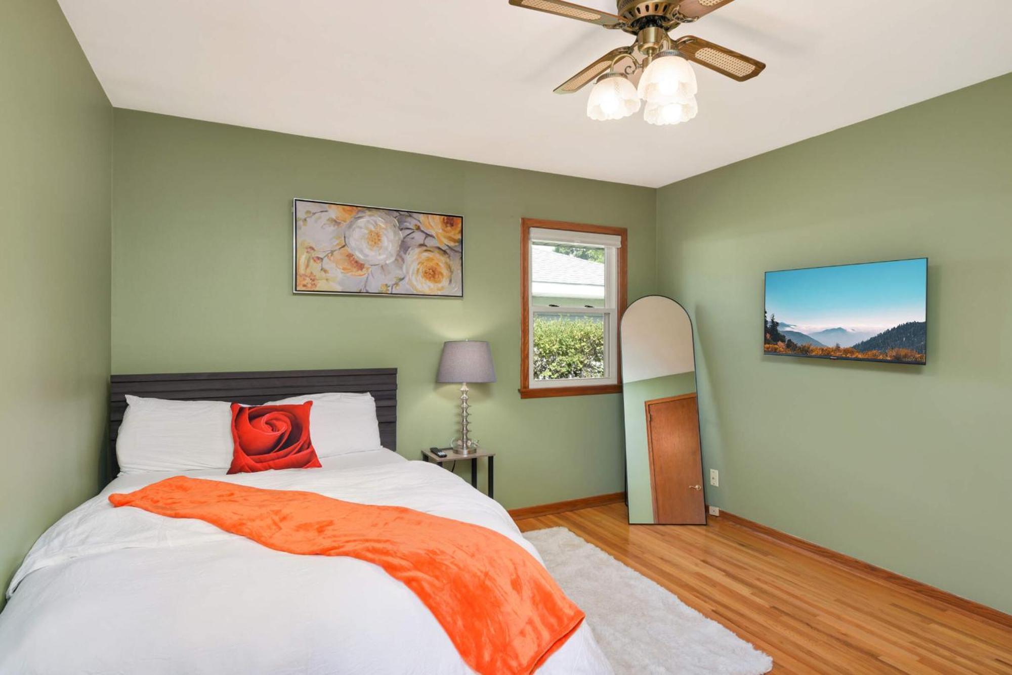 Cottage Grove Haven, Spacious 4-Bed, 3 Baths Retreat Esterno foto