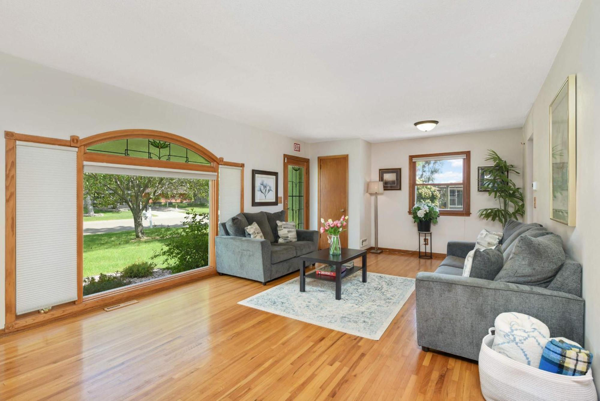Cottage Grove Haven, Spacious 4-Bed, 3 Baths Retreat Esterno foto
